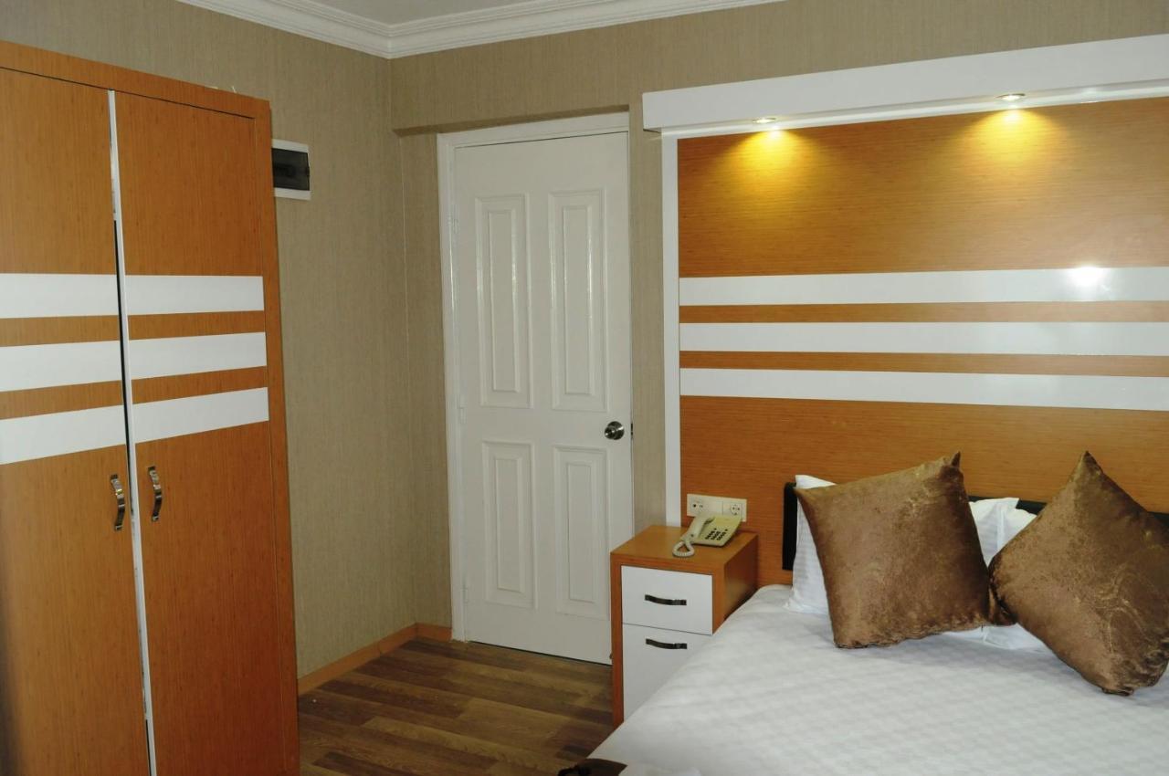 Large Double Room,983515201:JPEG