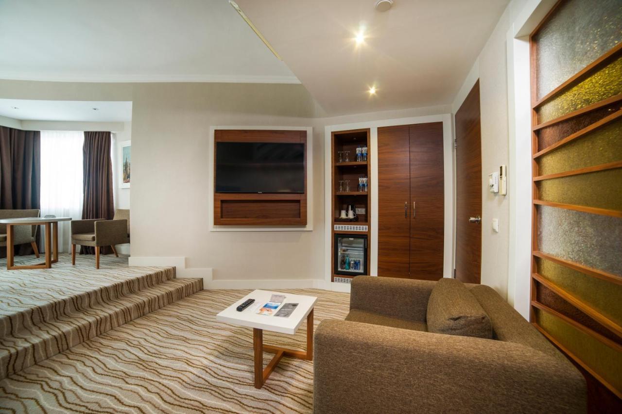Suite con Balcone e Vista Mare - Non Fumatori