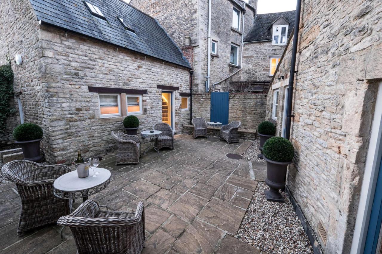Double Room - Stuart House