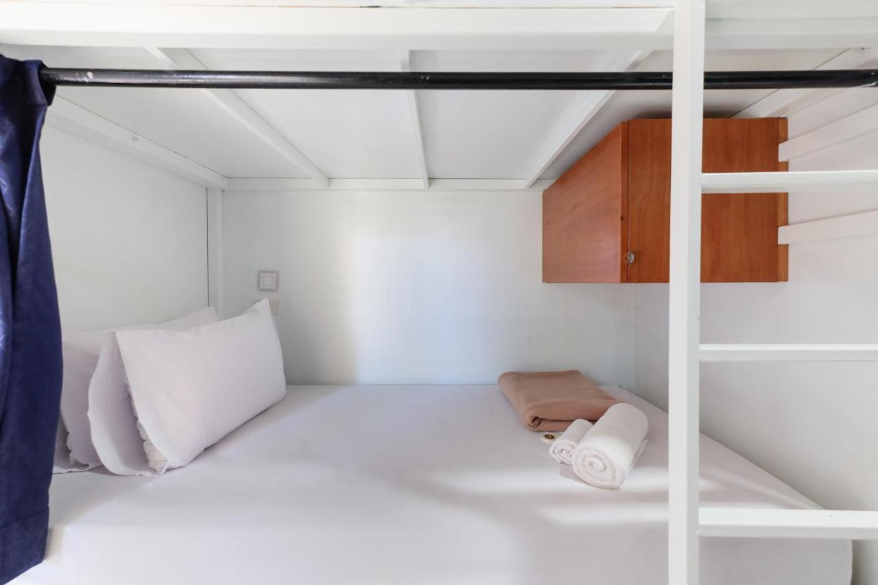 Bed 6-Bed Mixed Dormitory Room