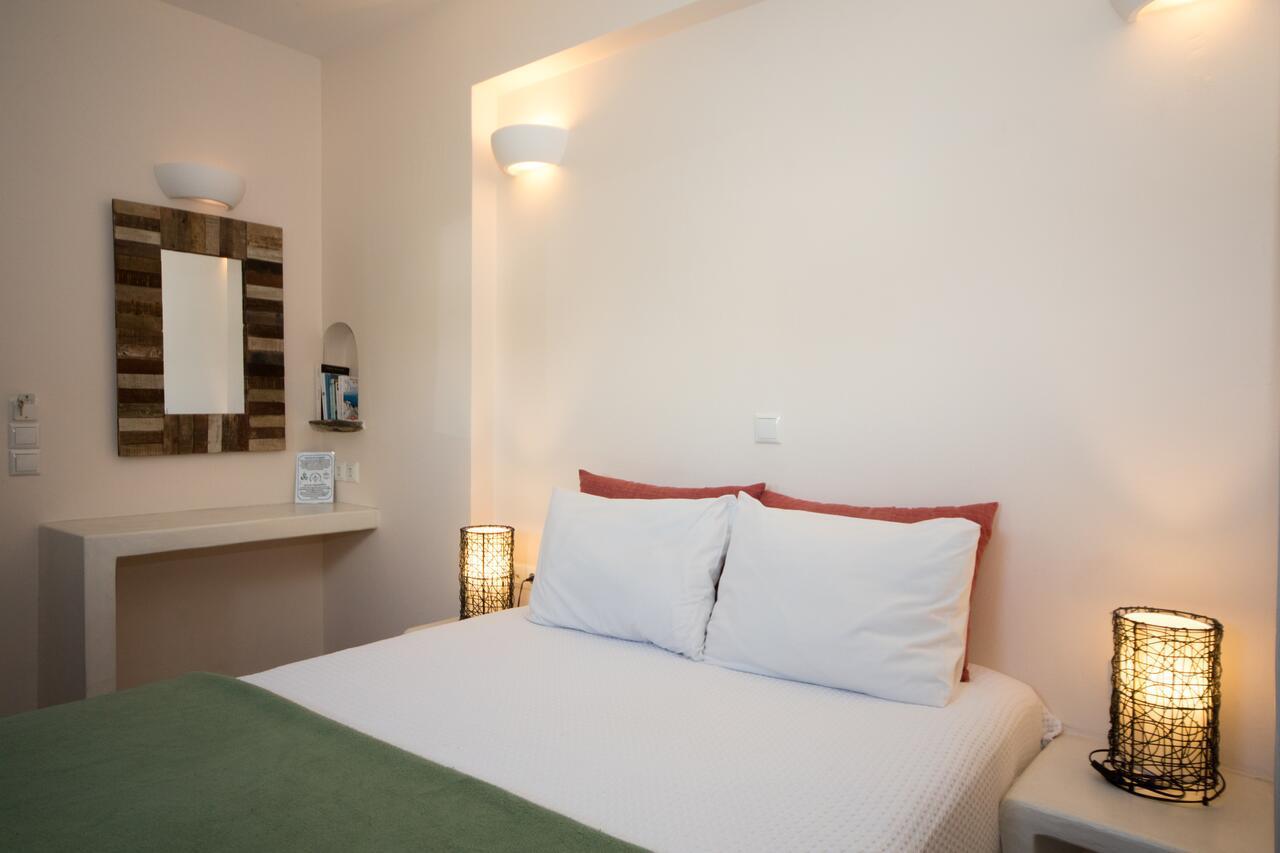 Small Double Room without Balcοny