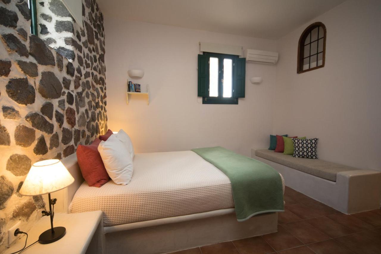 Budget Semi-Basement Double Room
