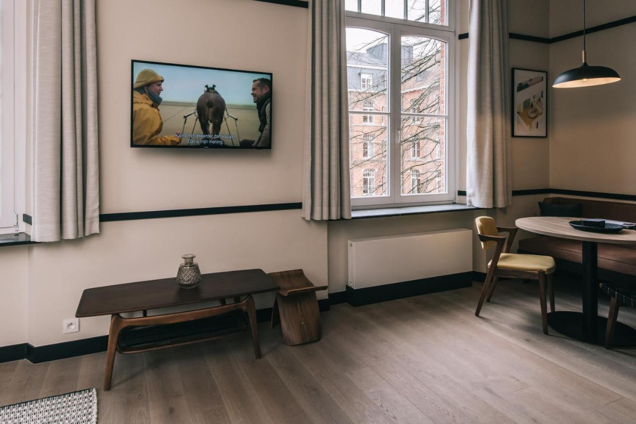 Superior Studio