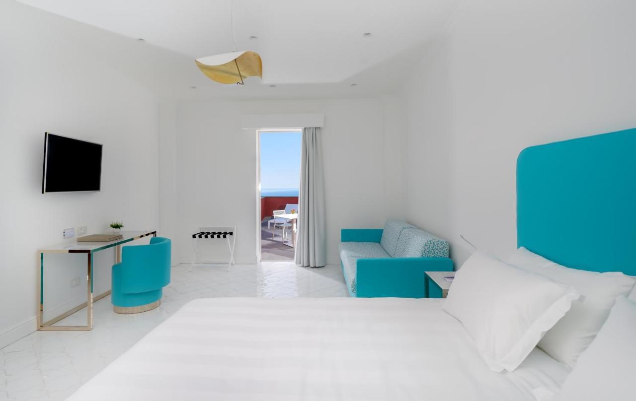 Junior Suite Terrace & Sea View