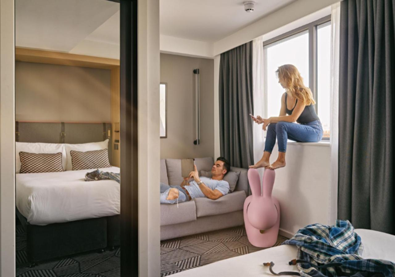Modern Room,1649056601:JPEG