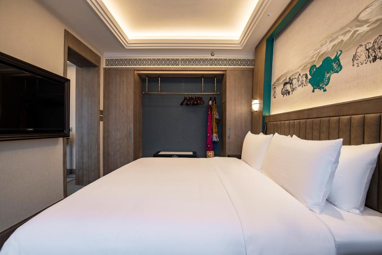 Potala Palace Sunshine Suite-Two People Tibetan Tea experience