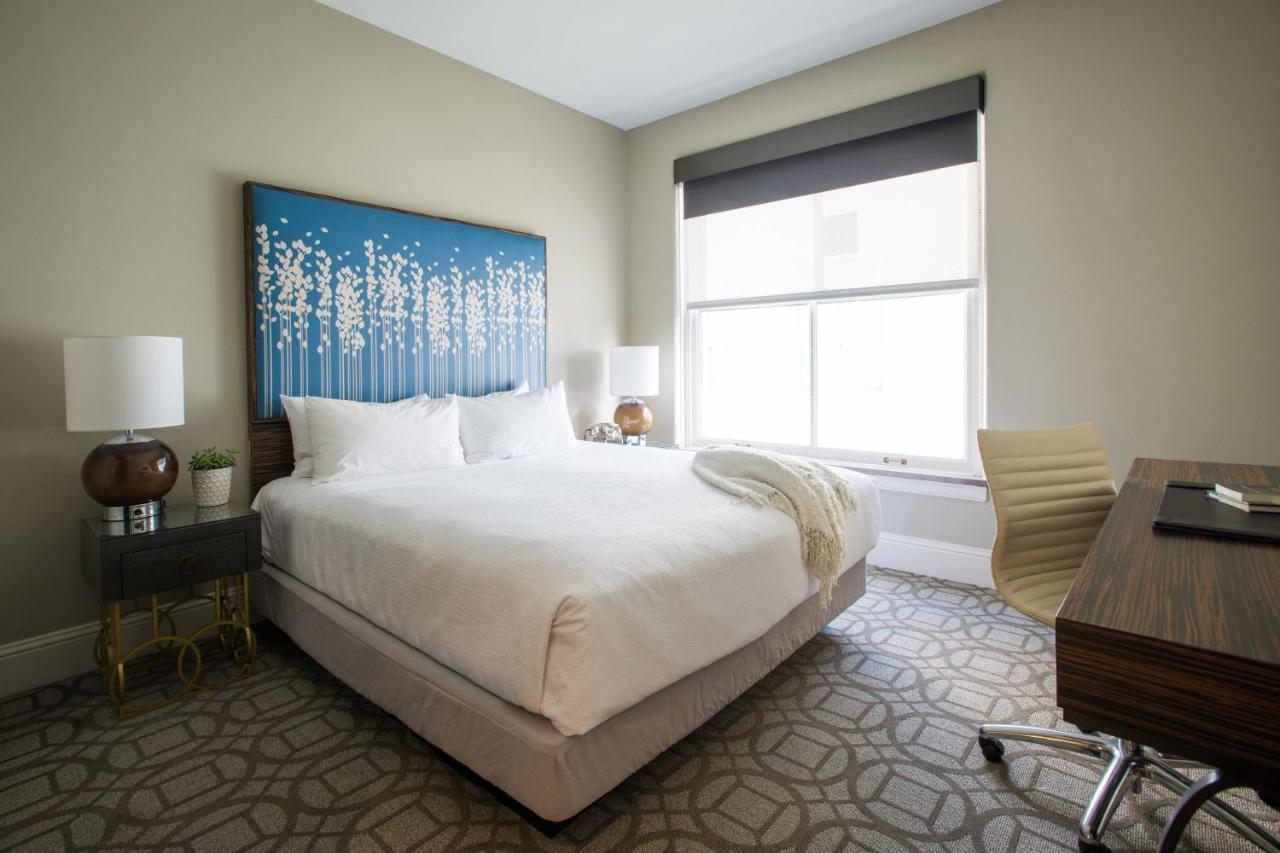Premier Classic King Room