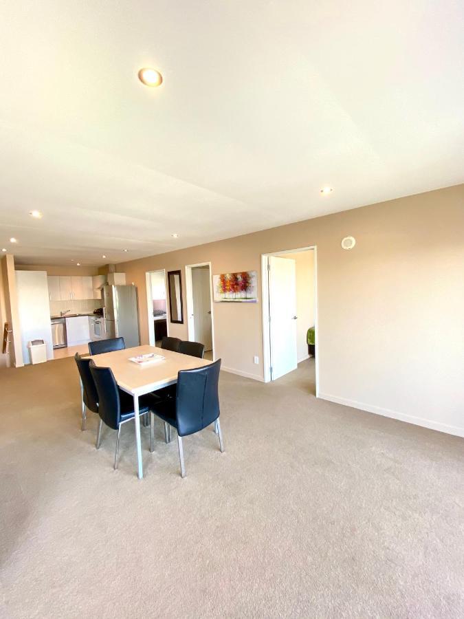 Three-Bedroom Apartment Penthouse