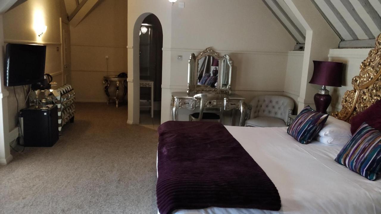 Hayloft Suite,995100172:JPEG