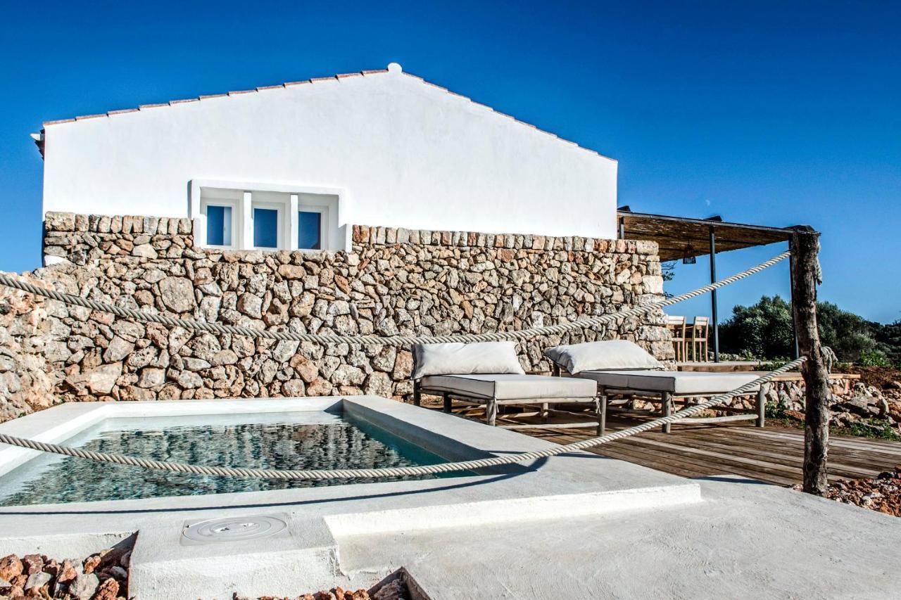Suite Matrimoniale Torrevella con Piscina e 2 Camere da Letto