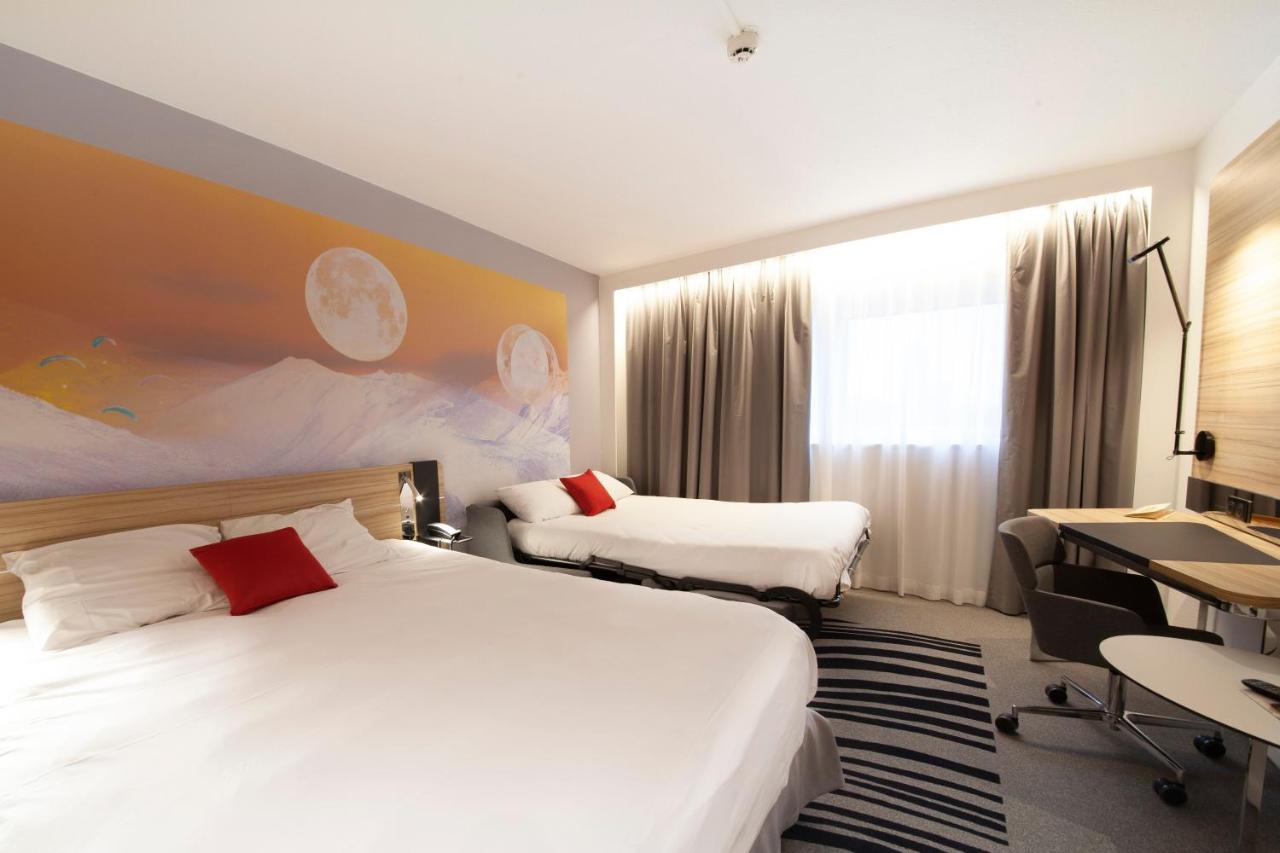 Superior Queen Room with Sofa Bed,1279255705:JPEG