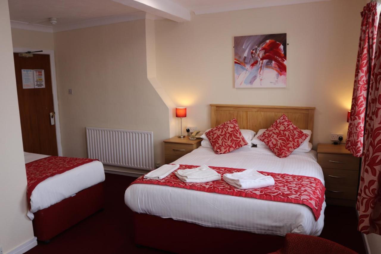 Classic Triple Room,998231454:JPEG