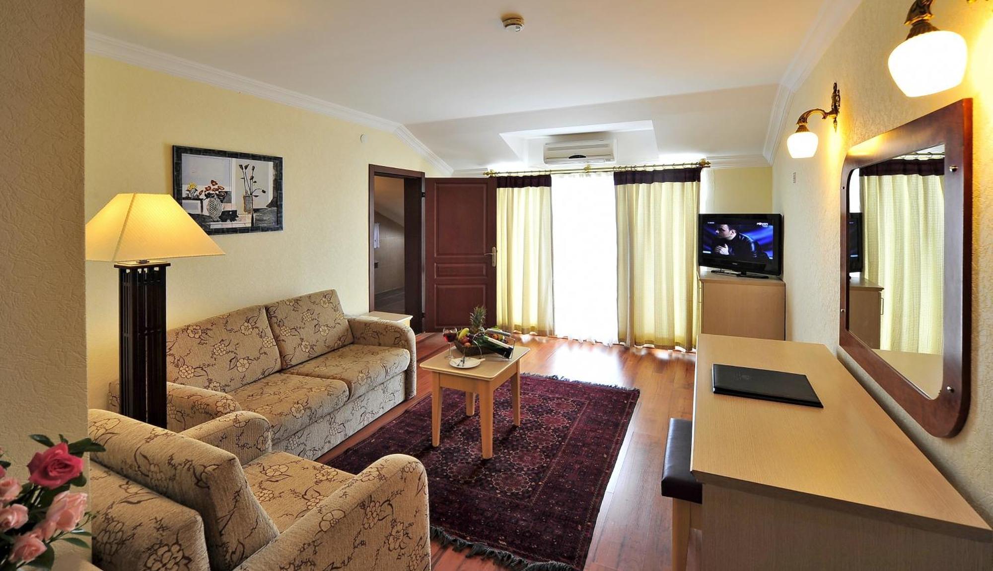 Executive Suite
