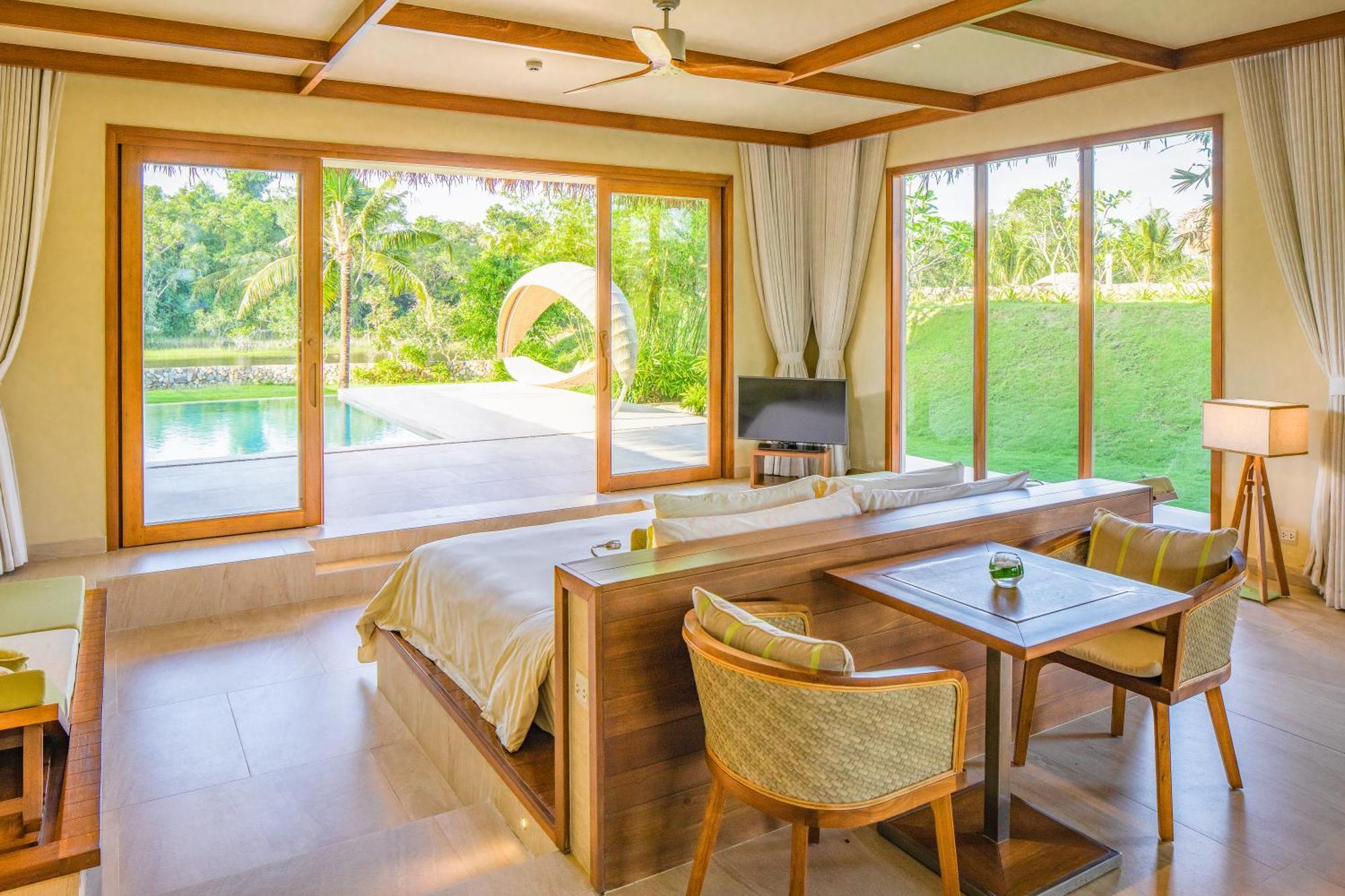 Villa con Piscina, Vista Fiume e 2 Camere da Letto (Tutti Trattamenti Spa Inclusi)
