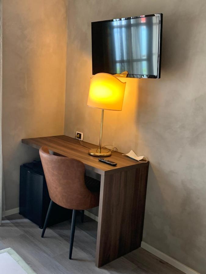 Tweepersoonskamer met 1 of 2 Bedden - Straatzijde