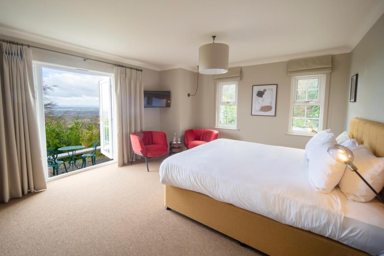 Deluxe King Room with View