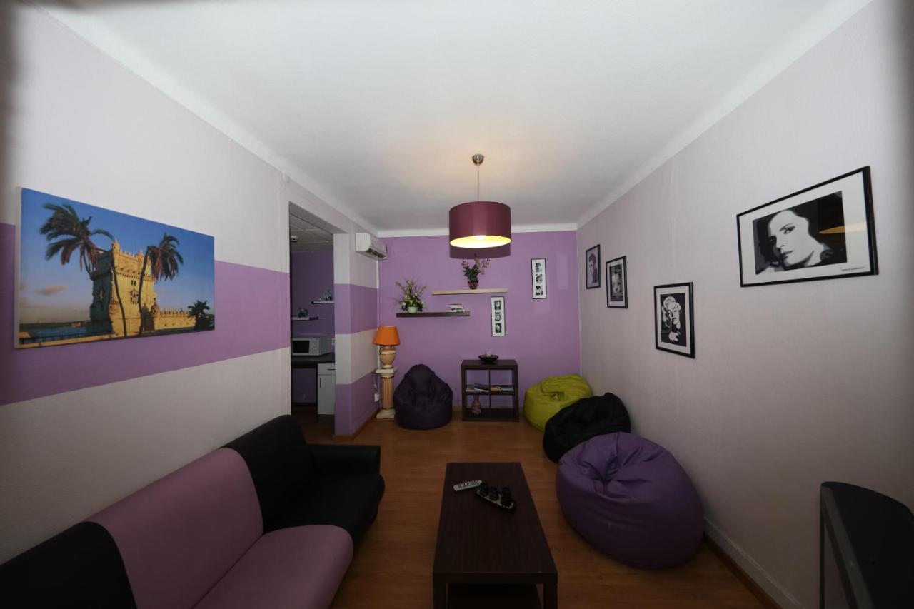 Chambre Lits Jumeaux avec Salle de Bains Commune
