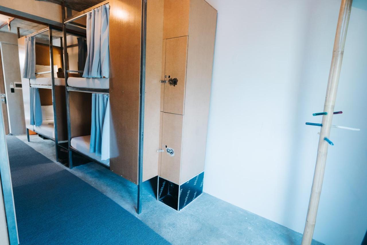 Bed 6-Bed Mixed Dormitory Room