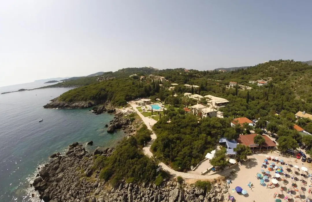 Hotel Mikros Paradisos-1