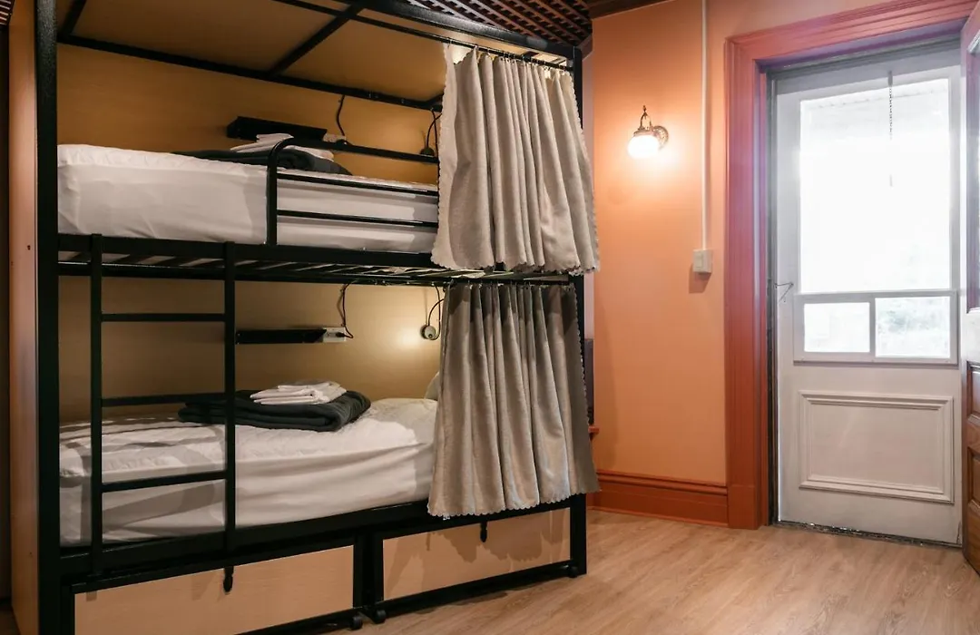 Auberge Jeunesse Qbeds Hostel-1