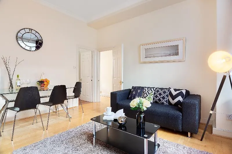 Deluxe Creechurch Lane Serviced Apartment-1