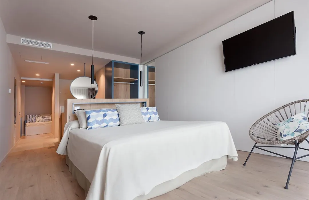 Hotel Maritim-1