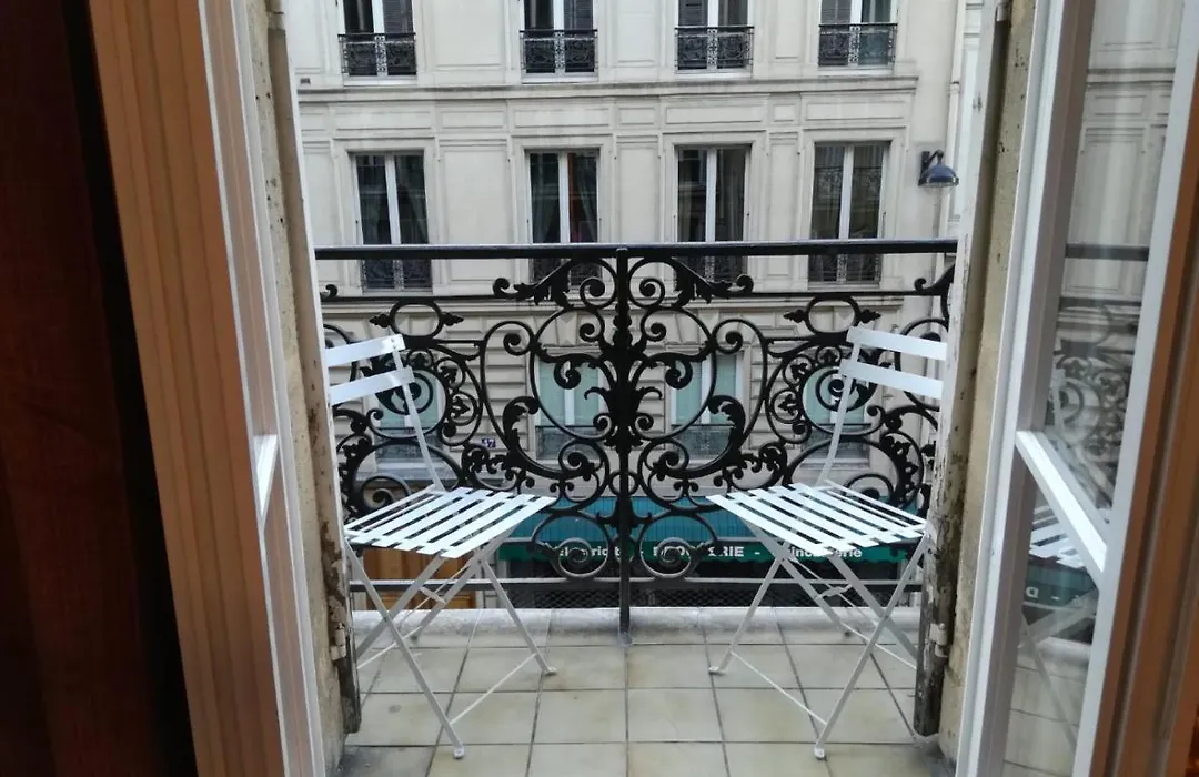 Maison De Lignieres - Guest House - Paris Quartier Champs-Elysees-1