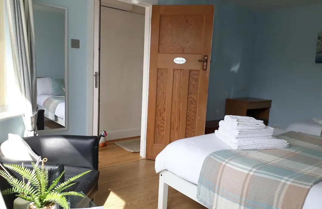 Coast 77 B&B-1