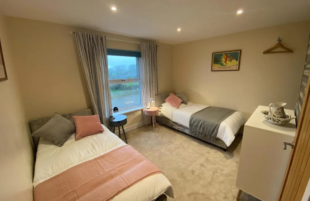 Noddfa Farm Guest House-1