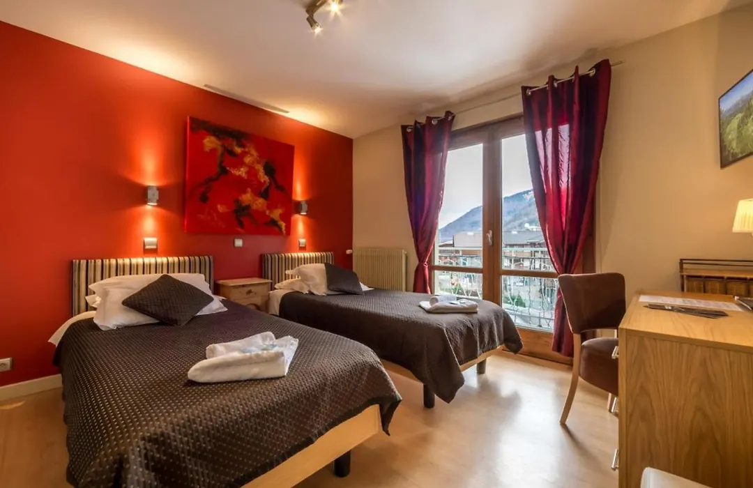 Hotel Rhodos Morzine-1