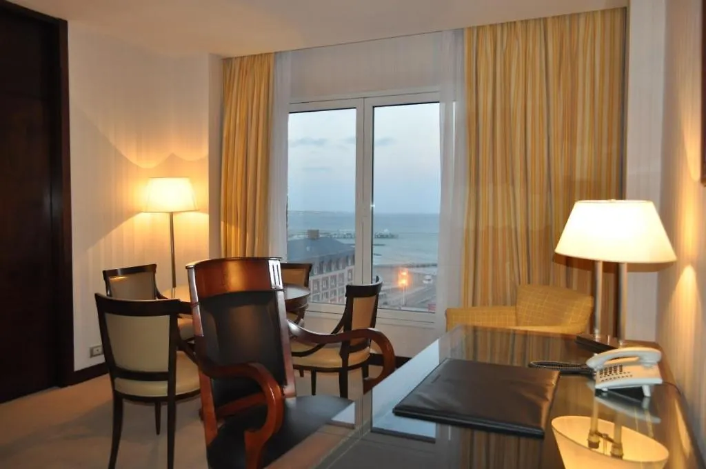 Hermitage Hotel-1