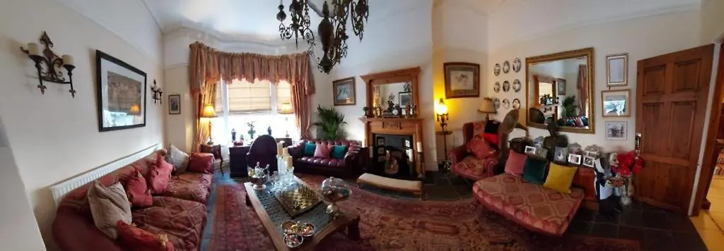 Olivia House-1