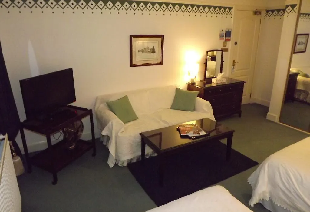 The Hotel Broughty Ferry-1