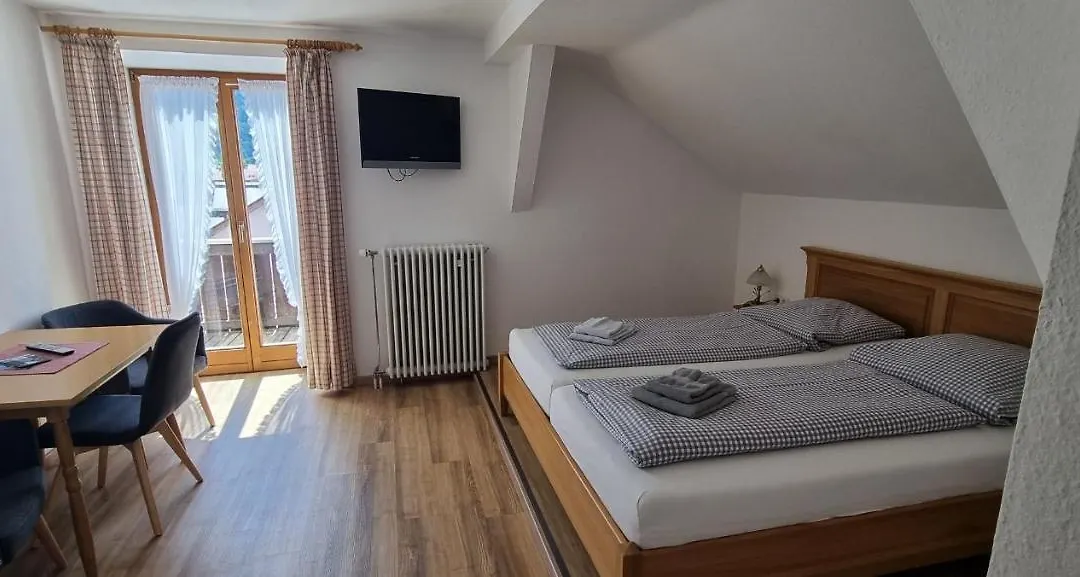 Gasthof Zum Rassen-1