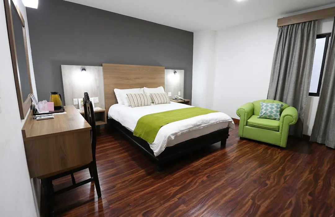 Hotel Puerta del Sol-1
