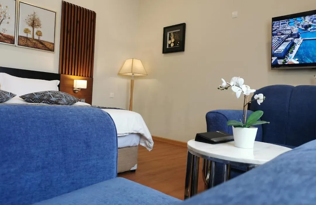 Tripper Inn Hotel Apartments-1