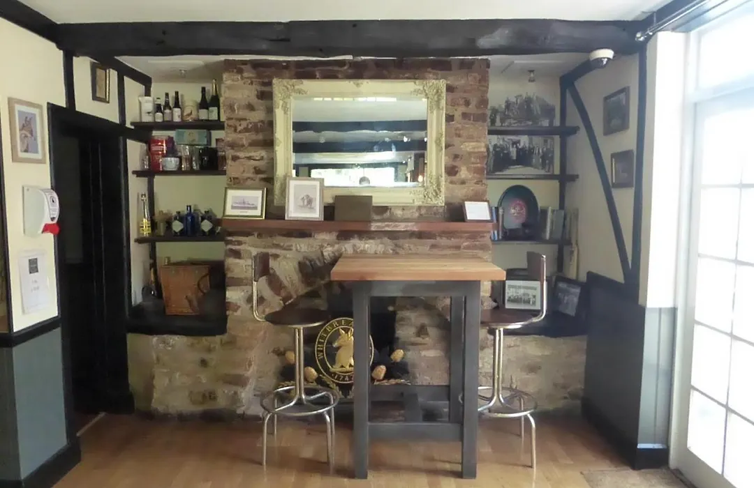 The Crown Inn, Kemerton-1
