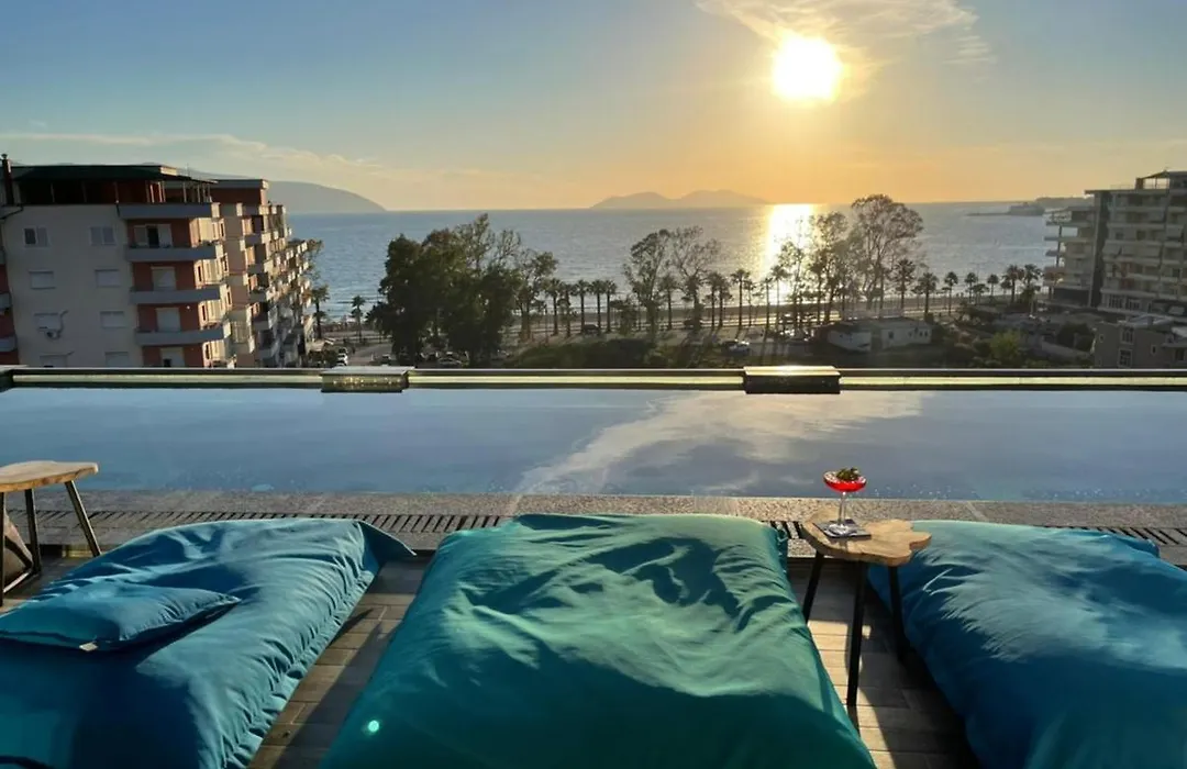 Ames Hotel & Spa-1