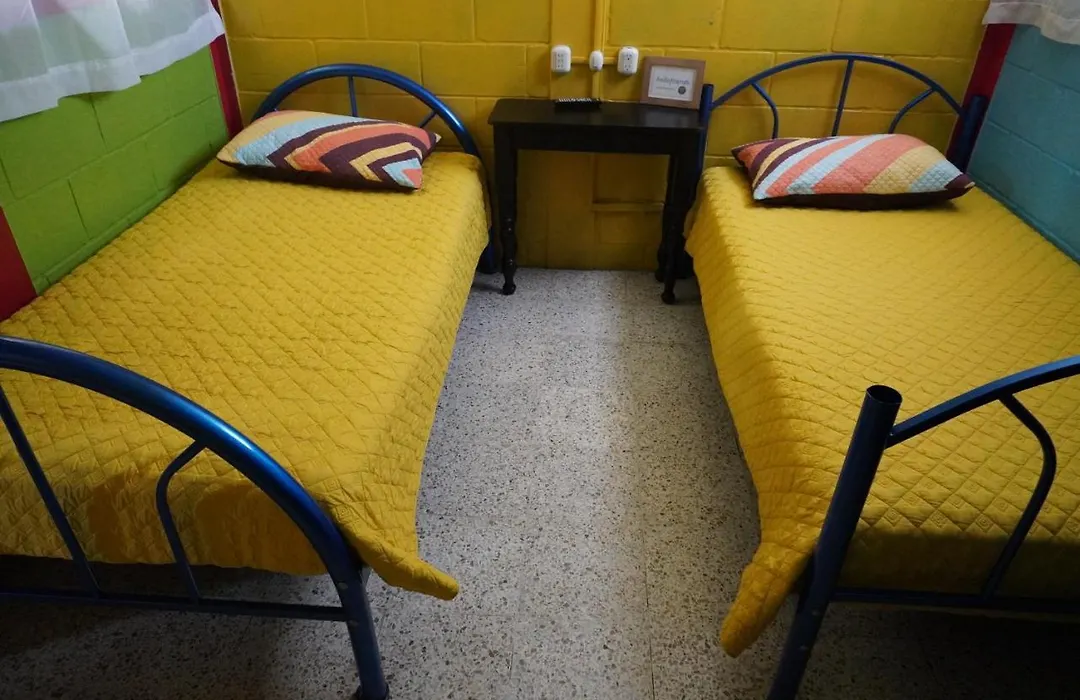 Hostal Guatefriends-1