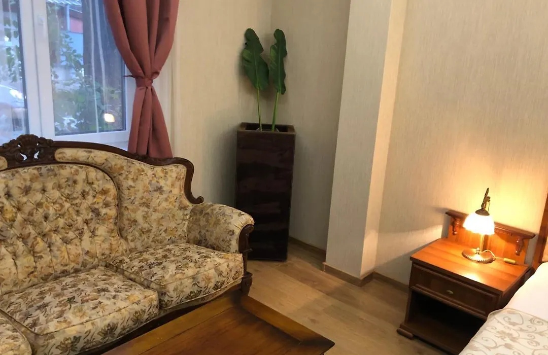 Aparthotel Bon Bon-1