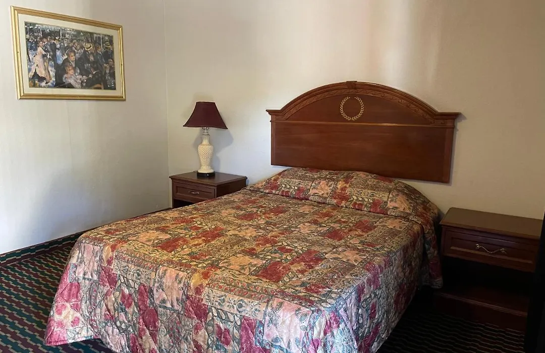 Homestead Motel-1
