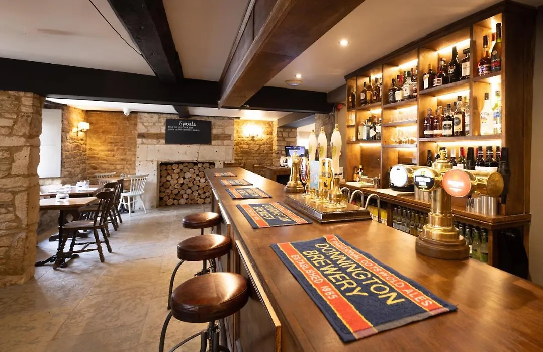 The Fox Inn-1