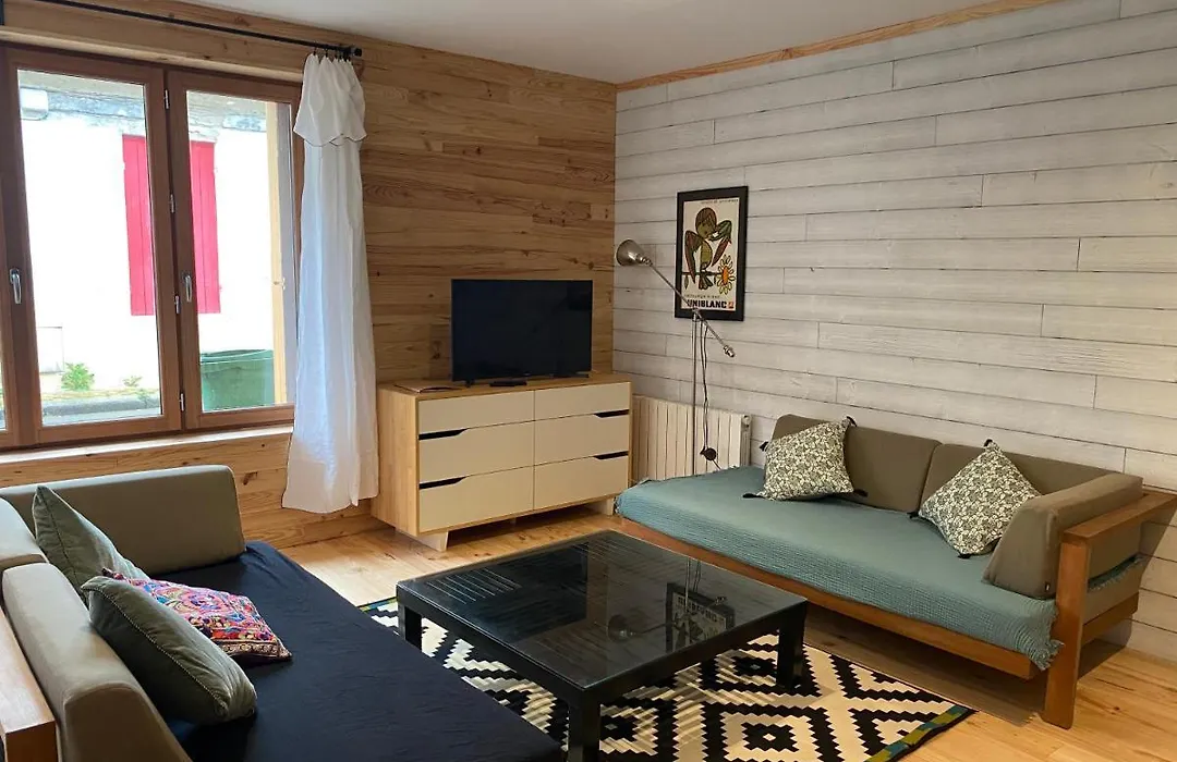 Ecolodge Appartements 2 pièces cosy gare-1