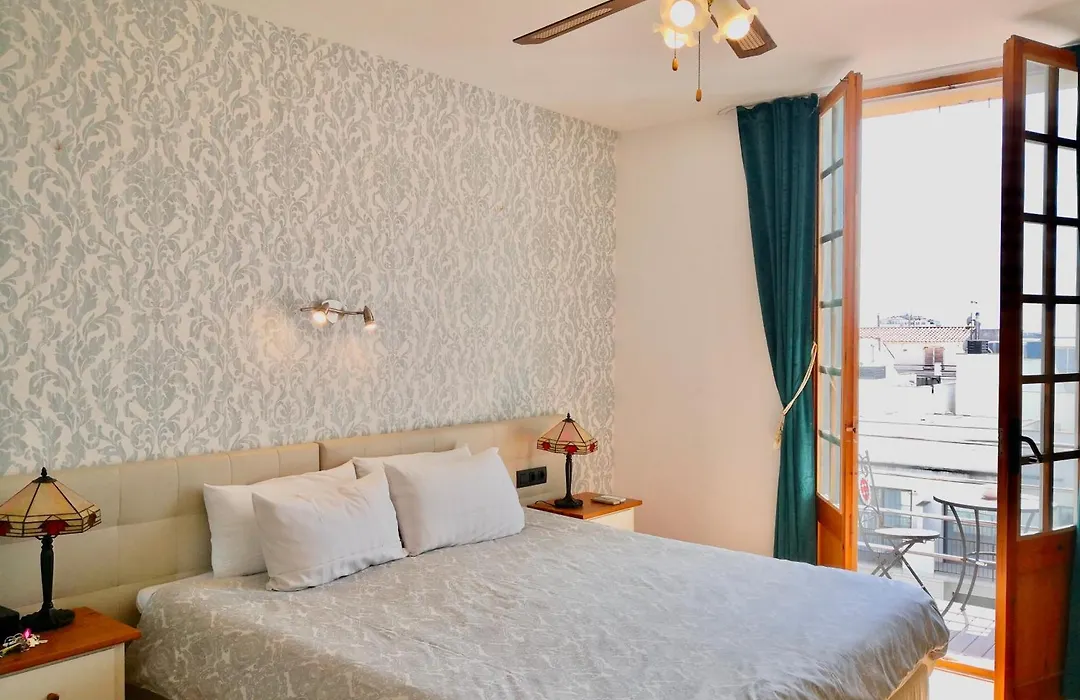 Privat Hotel Liberty Sitges-1