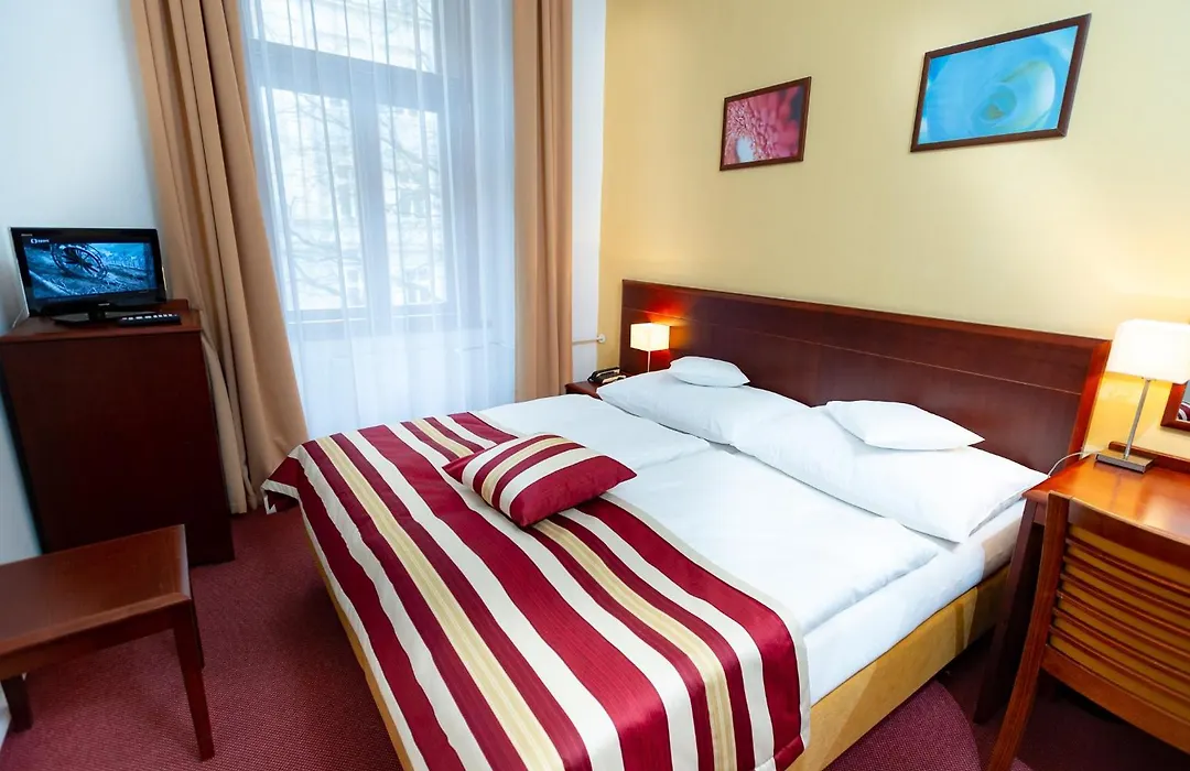 Hotel Petr-1