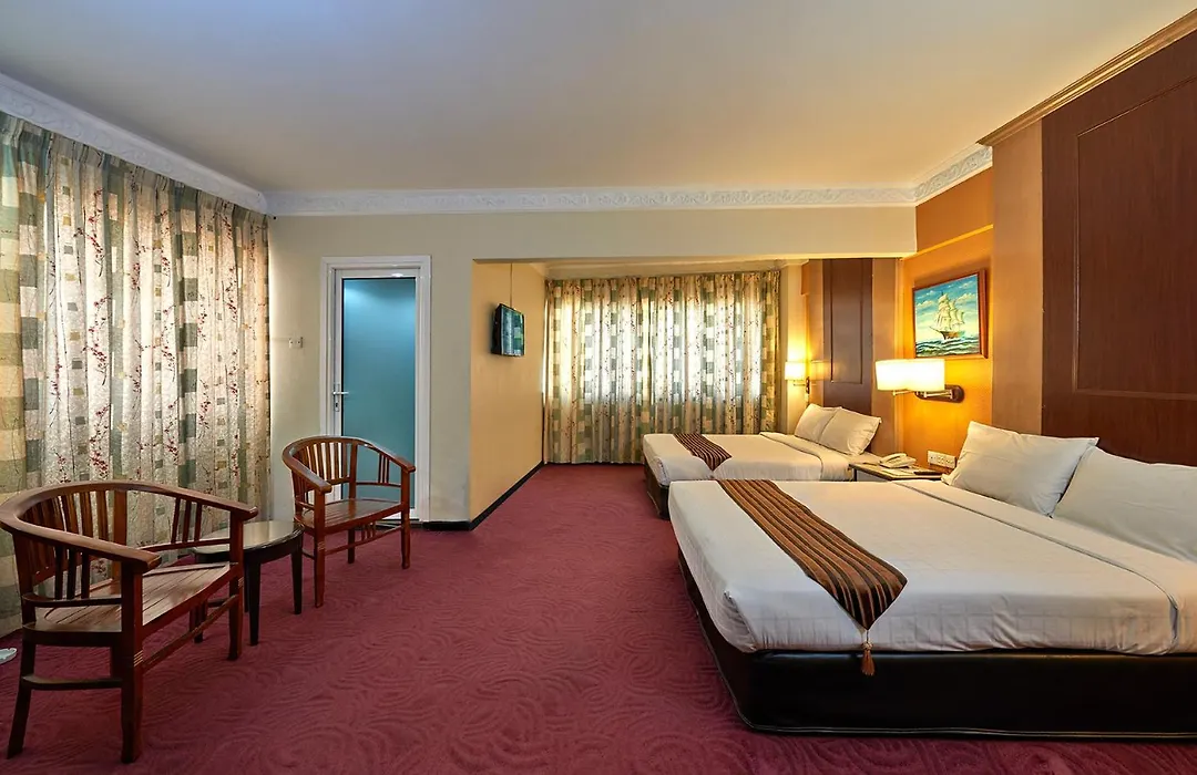 Palace Hotel-1