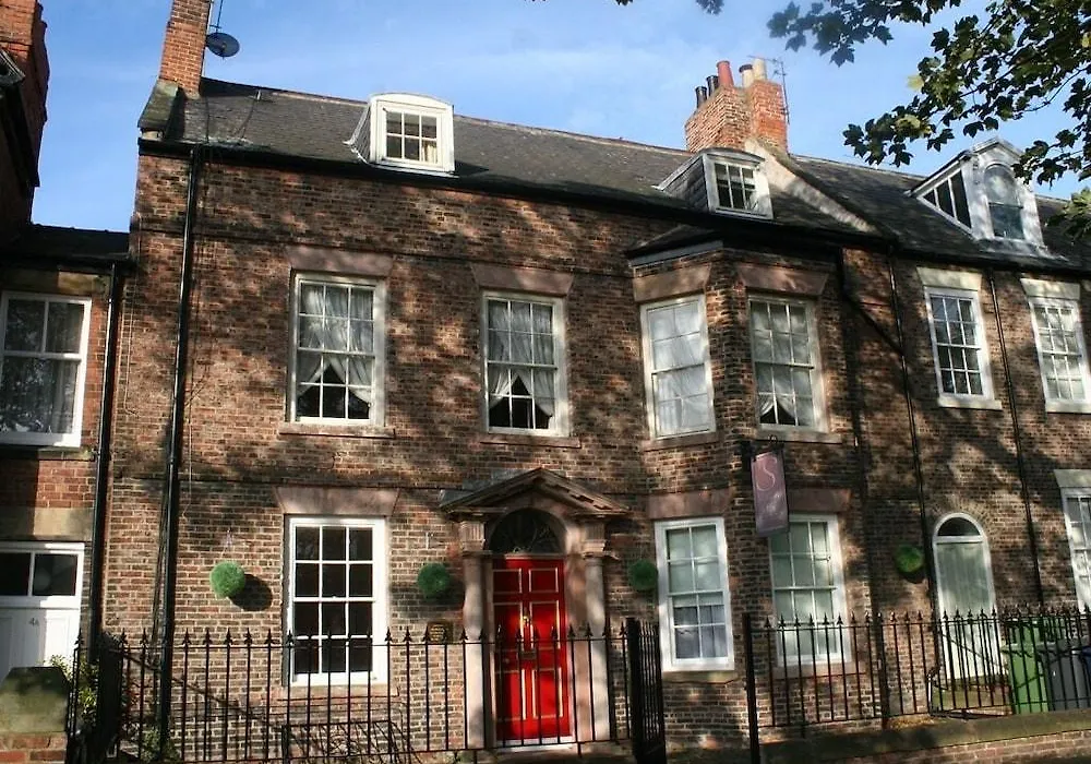 Sir William Fox Town House Hotel-1