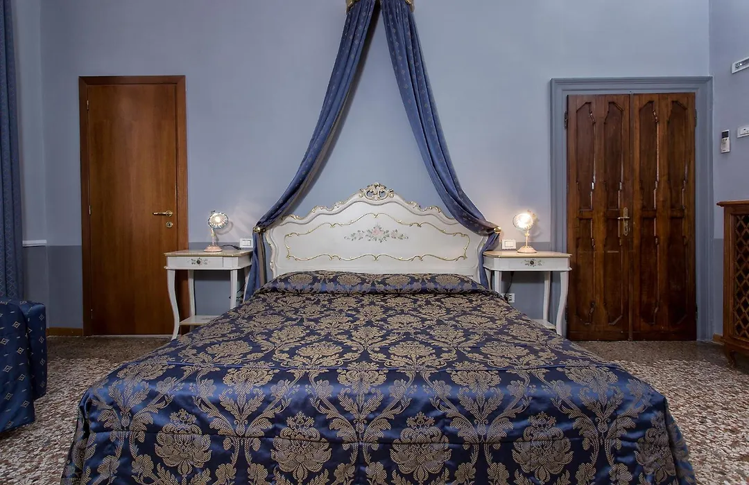 Hotel Mezzo Pozzo-1
