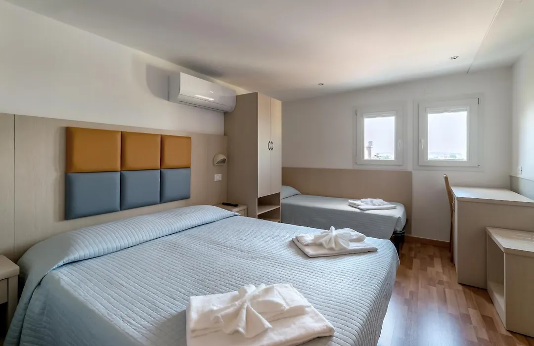 Hotel Stresa-1