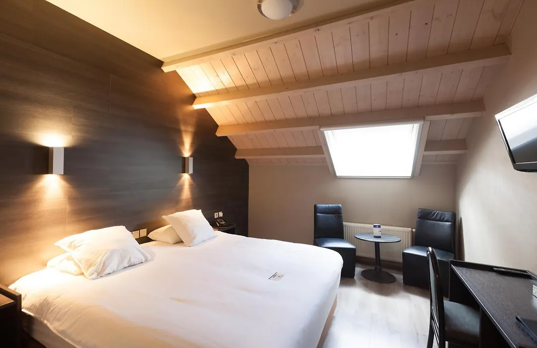 Flanders Lodge Hotel-1